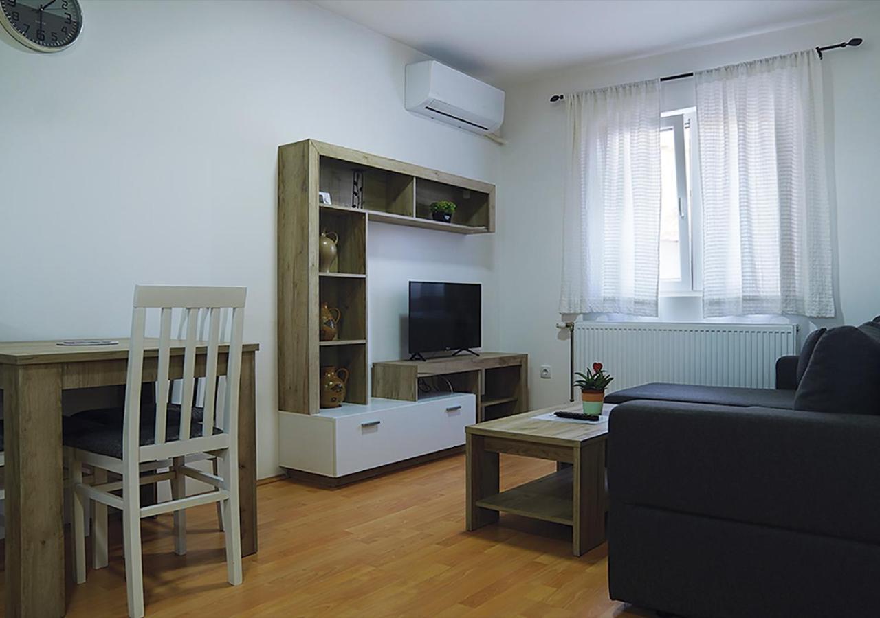 Aster Apartments เบลเกรด ภายนอก รูปภาพ